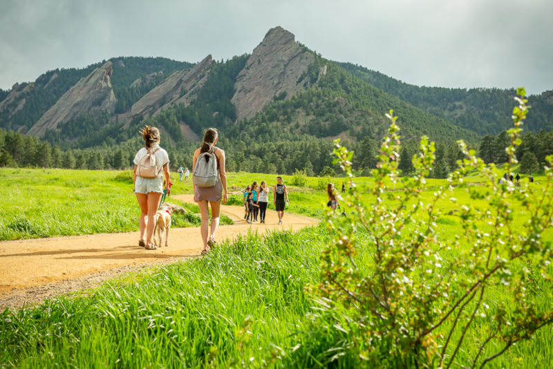 You are currently viewing The Best Hikes in Boulder, Colorado [Chautauqua Park and The Flatirons]