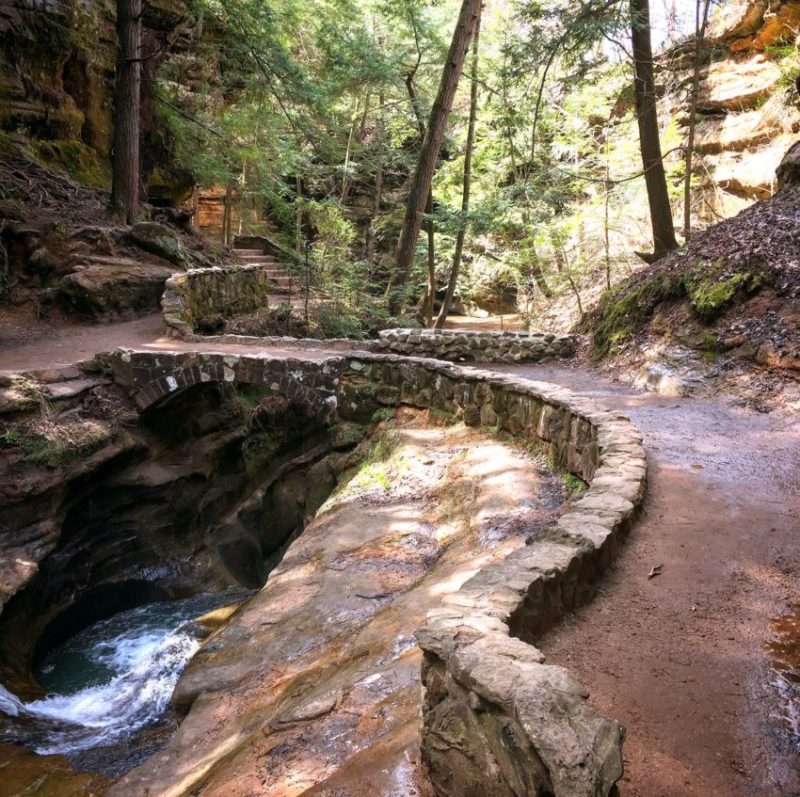 Hiking In Hocking Hills State Park | Logan, OH | USA | Old Man's Cave, Devil's Bathtub | Hocking Hills Hiking