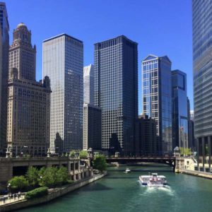 You are currently viewing Chicago River Cruise on Chicago’s First Lady