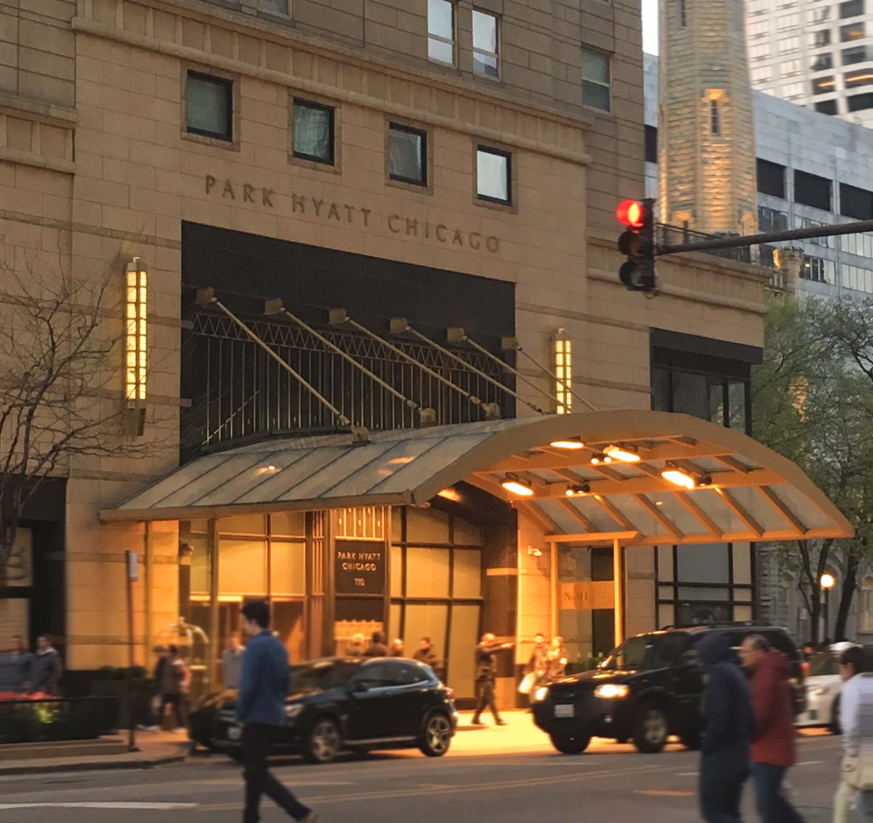 Park Hyatt Chicago Review | NoMi Lounge at Park Hyatt Chicago | Chicago, Illilnois | USA