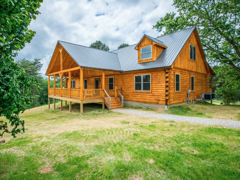 Luxury lodge at Inn and Spa at Cedar Falls in Hocking Hills