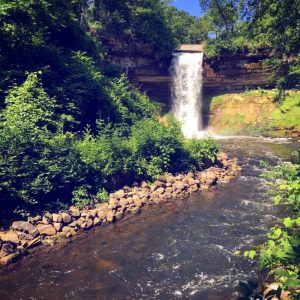 The best things to do in the Twin Cities with kids | Minnehaha Park | Minnehaha Falls | Minneapolis, MN (USA)